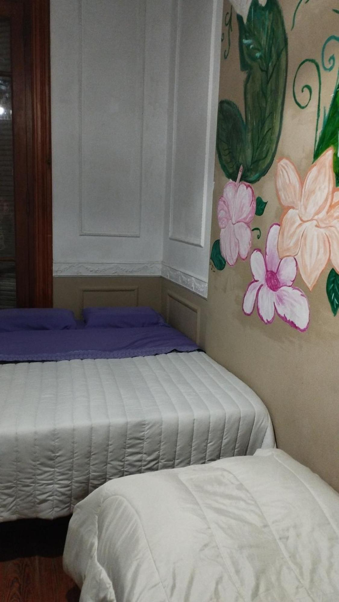 Dante Y Compania Hostel - Buenos Aires — Fotos 3